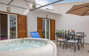 Panoramico apartment, private jacuzzi